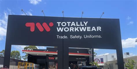 Totally Workwear Capalaba Brisbane QLD .